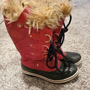 Sorel Red and Black Winter Boots